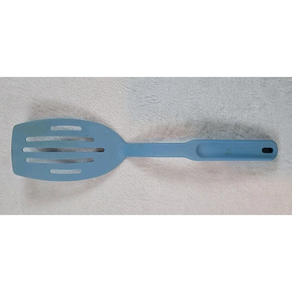 Pampered Chef Blue Nylon Slotted‎ Spatula 2351 12 3/4